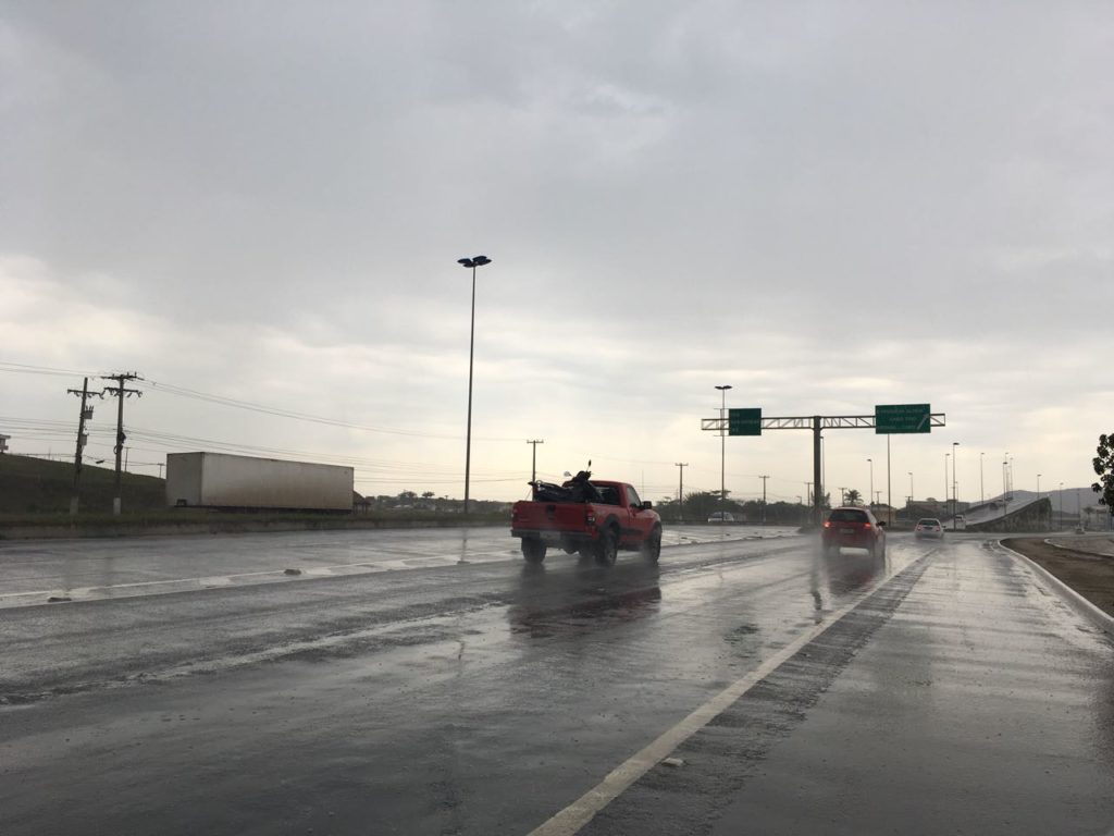 Chegada de frente provocou queda de temperatura na Região dos Lagos. Foto: Fonte Certa
