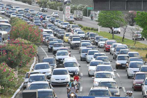 160 mil veículos passam pela Via Lagos durante os feriados da Semana Santa e de São Jorge. Foto: Divulgação/ CCR Via Lagos.