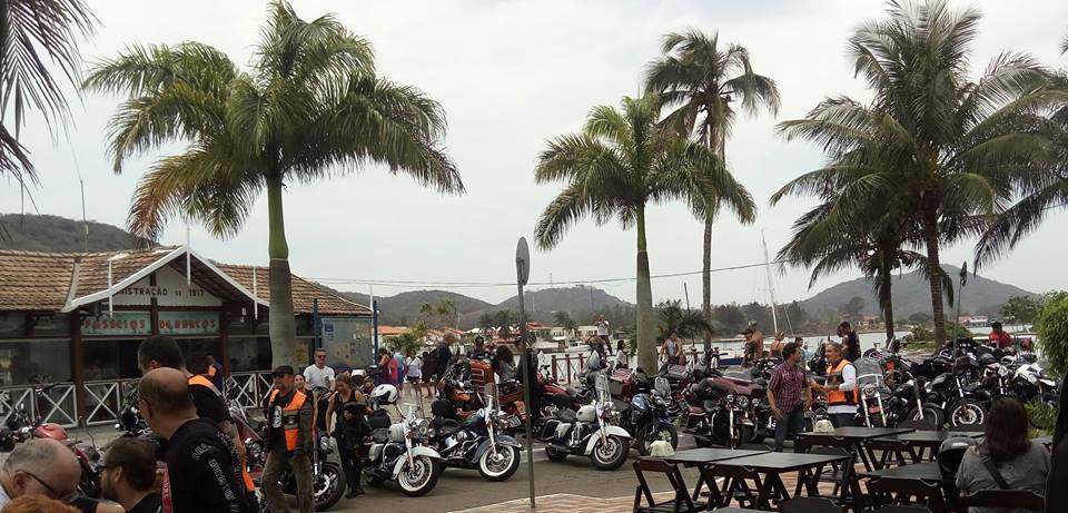 Cerca de 15 mil pessoas devem passar pelo evento até domingo (15). Foto: Reprodução/ Tubarões Moto Clube