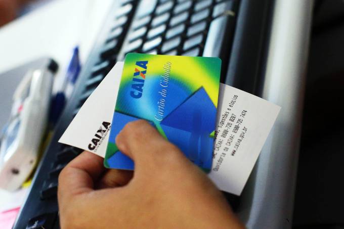 Foi divulgado, nesta quarta-feira (10), no Diário Oficial da União, o calendário de pagamento do abono salarial do PIS/Pasep 2019/2020, do ano de 2018
