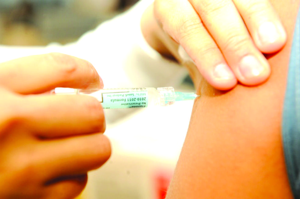 A campanha de vacinação contra o vírus Influenza termina nesta sexta-feira (12). Gestantes e crianças que ainda não se vacinaram podem procurar os 23 postos de saúde de Cabo Frio.