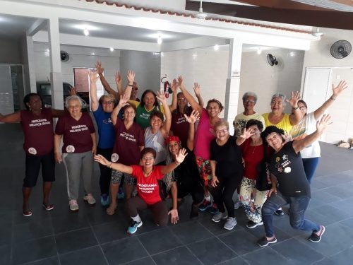 A prefeitura de Arraial do Cabo, por meio da Secretaria de Assistência Social, realiza atividades matinais com a turma da Melhor Idade