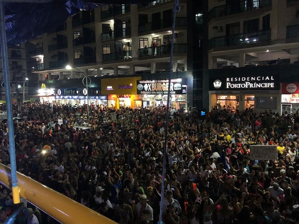 Carnaval na Praia do Forte, em Cabo Frio